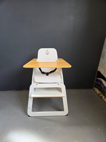 Christmas SALE ! Brand New Baby High Chair 2 in 1 Carousel 1