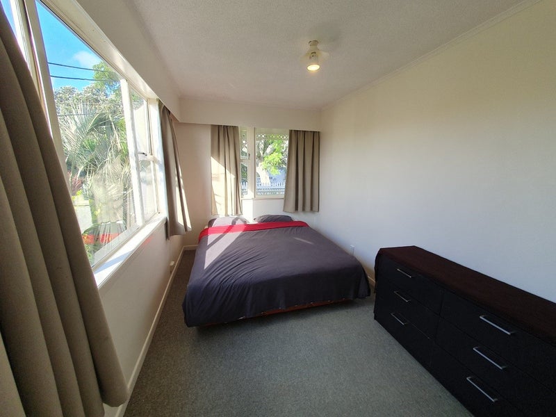 Grey Lynn, 3 bedrooms64417909822338114