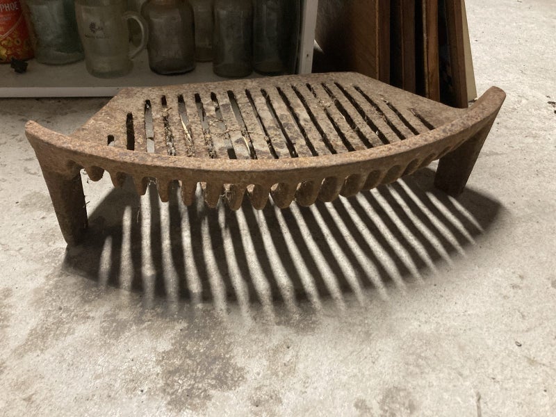 Vintage solid fire grate- Carousel 2