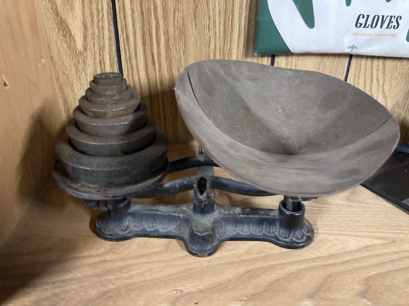 Antique balance scales Carousel 1