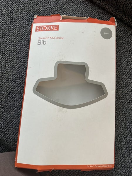 Stokke 3in1 baby carrier black with bib Carousel 2