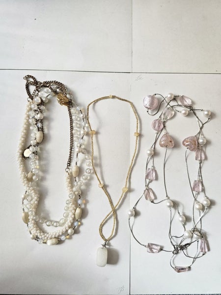 4X NECKLACES Carousel 2