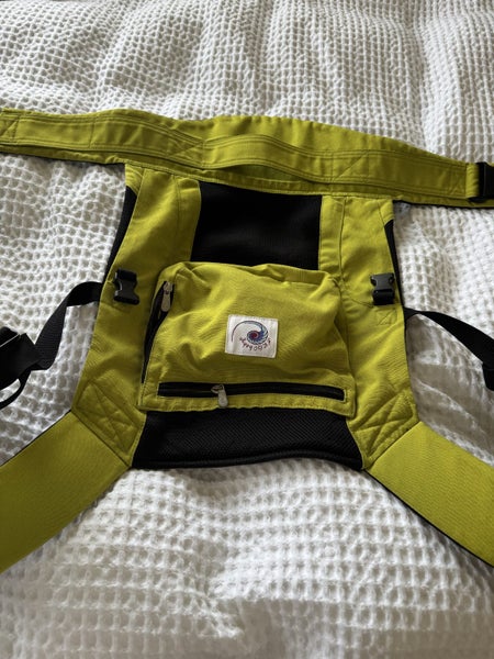 Ergobaby front pack Carousel 1