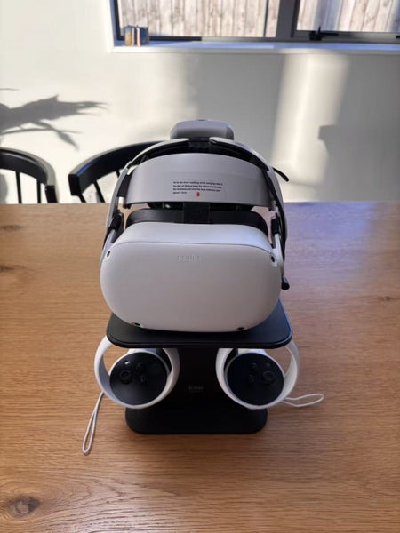 Oculus Quest 2 64GB + BoboVR Strap63807316573826110