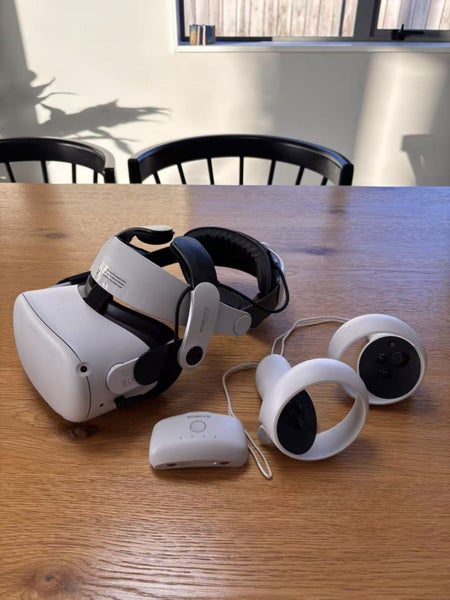 Oculus Quest 2 64GB + BoboVR Strap63807316573826114
