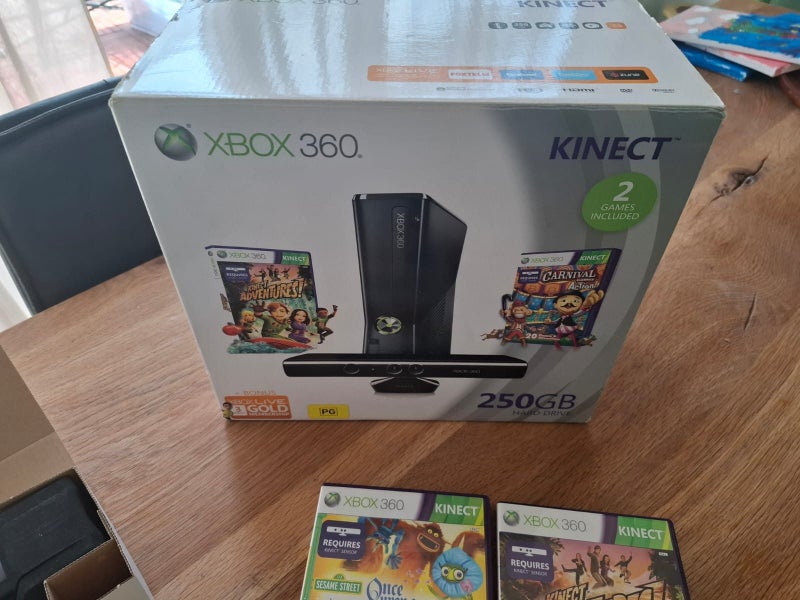 Xbox 360 - modded - RGH RGH3 250GB HDD + Controller Kinect boxed - top condition Carousel 2