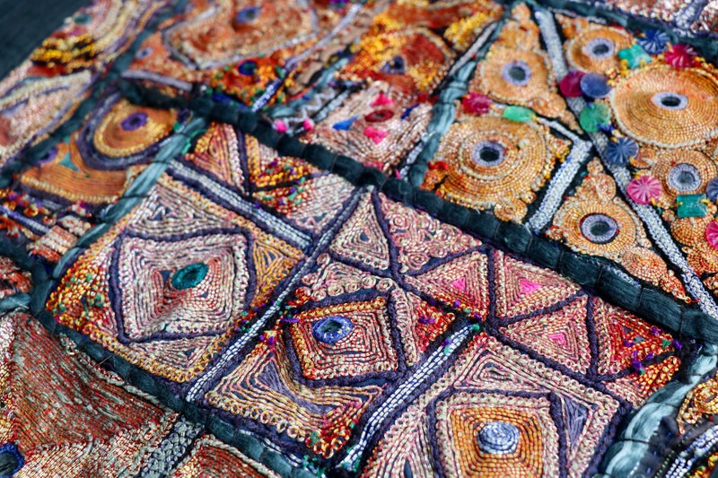 5 x 1950s Vintage Embroidered Ethnic Tapestry Squares Carousel 7