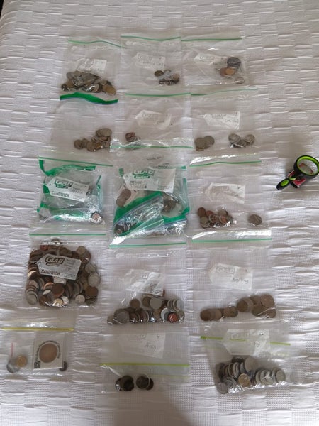 Massive World Coin & Note Collection –1000+ Coins | Rare NZ Pieces | Great Condi Carousel 1