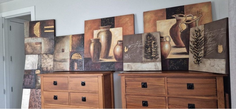 Collection of large canvas art prints (7) wish to sell all together Carousel 1