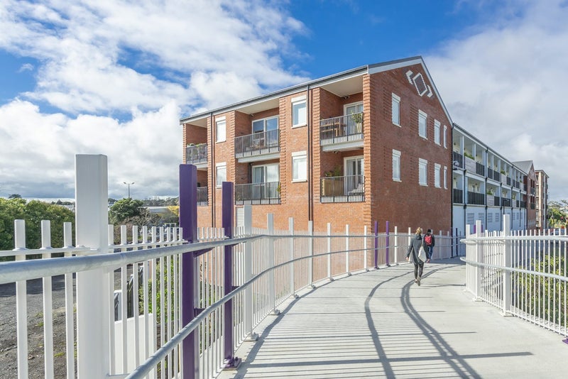 Mount Albert, 2 bedrooms64692801310209112