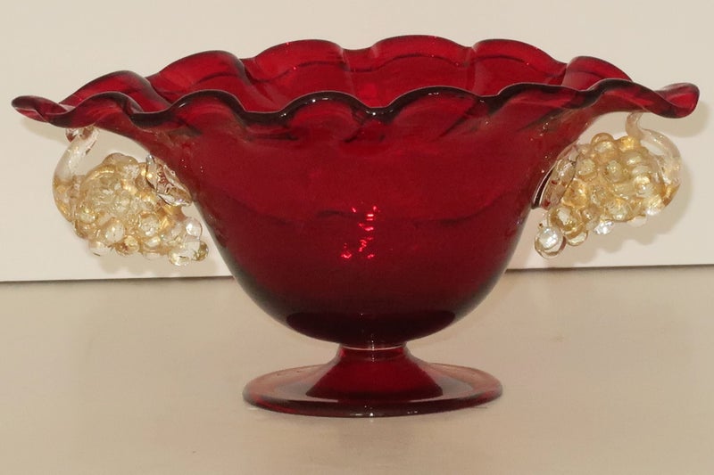 ***SUPER STUNNING RED MURANO GLASS VASE AMAZING DETAILING*** Carousel 1