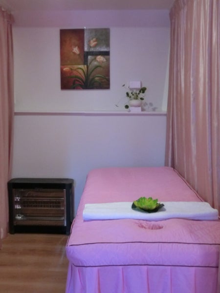 Haven & Heart - Relaxing Massage in Blockhouse Bay Carousel 12