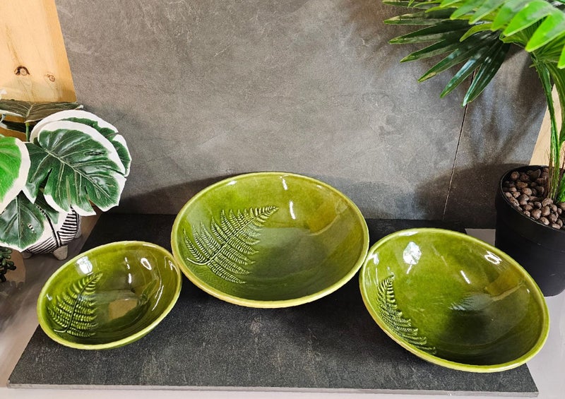 Bob Steiner Ceramicist NZ. Pounamu Green Silver Fern Motif Stackable Bowls. Trio Carousel 2