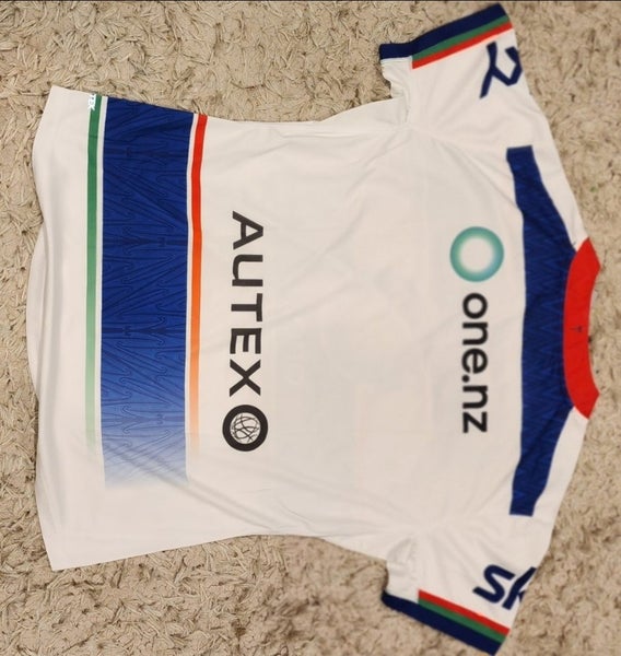 Signed Warriors Jersey63702627137537111