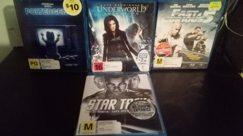 Mixed Blu-Ray DVDS x8 Carousel 2