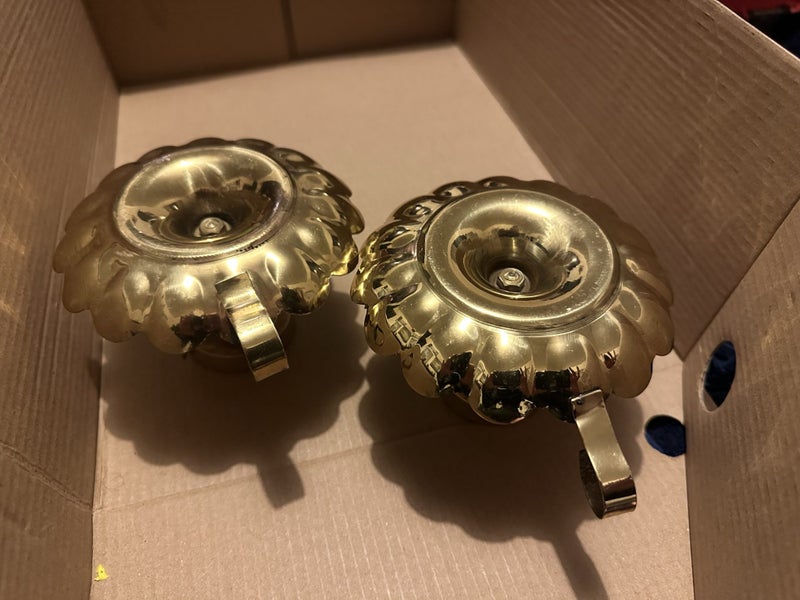 Vintage brass candle holders Carousel 4