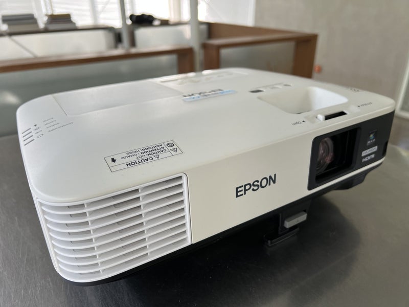 Epson EB-2265U Multimedia Projector63707061591298111
