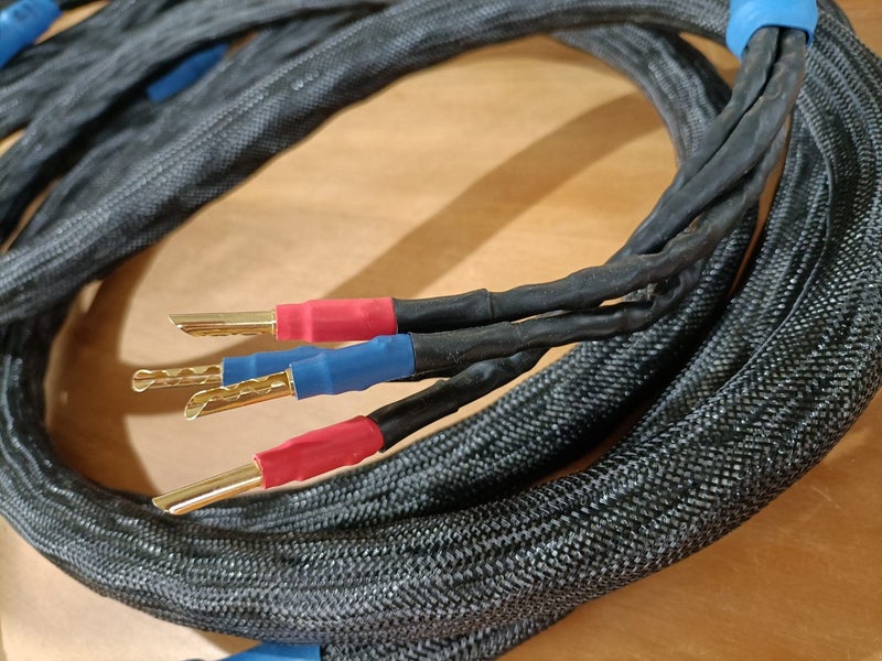 Bi-Wire cables, 3.5m pair Carousel 1