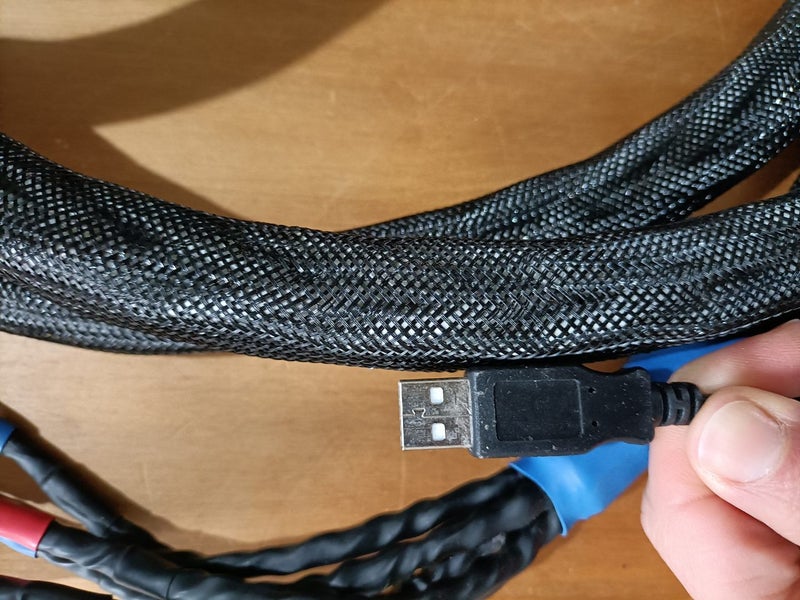 Bi-Wire cables, 3.5m pair Carousel 3