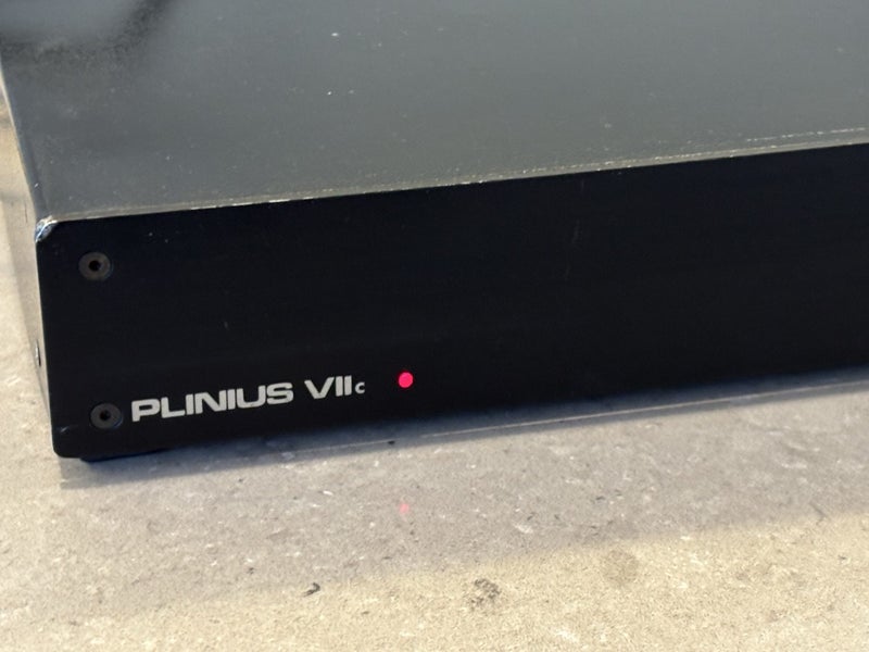 Plinius power amplifier Auckland pick up Carousel 2