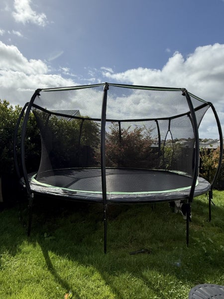 Jumpflex 16ft Trampoline Carousel 1