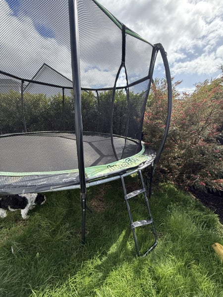Jumpflex 16ft Trampoline Carousel 2