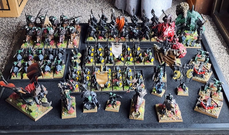 Warhammer ToW- orcs & Goblin tribes. Large army Carousel 2