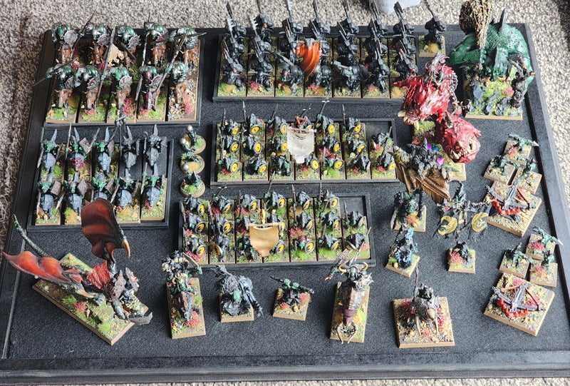 Warhammer ToW- orcs & Goblin tribes. Large army Carousel 1