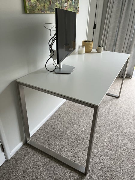 Freedom desk - Have two available! Carousel 1