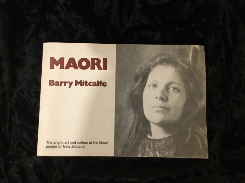 MAORI -Barry Mitcalfe-Te Ao Maori History, Society & Culture Carousel 1