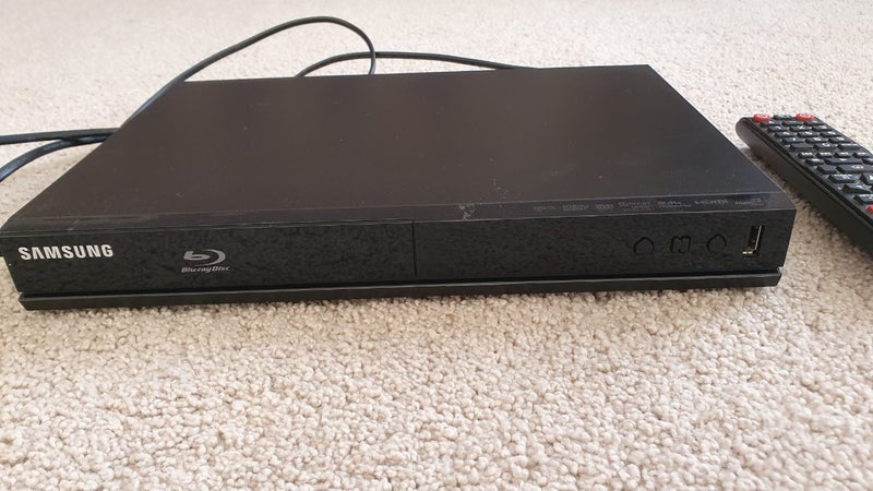 SAMSUNG BLU RAY PLAYER Carousel 1