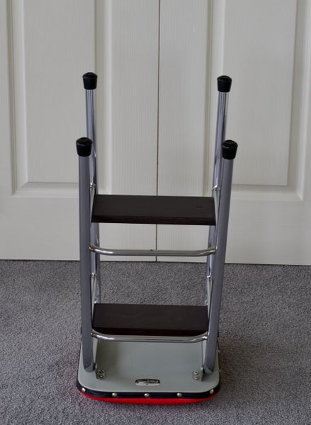 vintage step stool Carousel 7