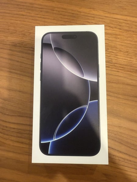Apple iPhone 16 Pro Max 256GB - Black Titanium63717939499138110