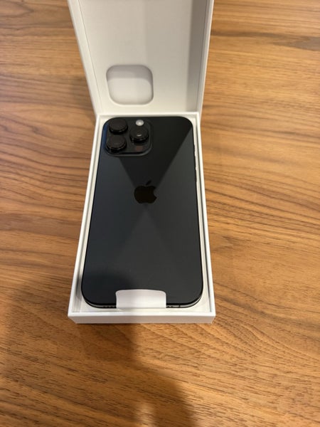 Apple iPhone 16 Pro Max 256GB - Black Titanium63717939499138114