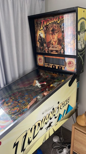 Indiana pinball machine Carousel 2