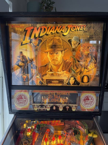 Indiana pinball machine63717565997442112
