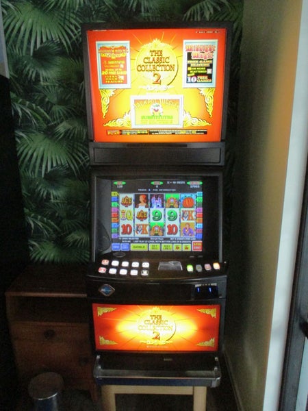 The Classic Collection 2 Poke Machine Carousel 2