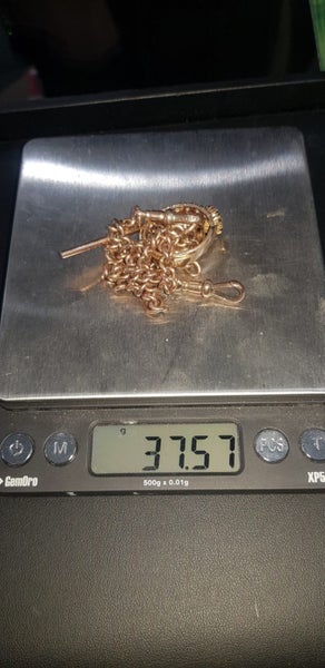 9ct Gold Chains & Rings Carousel 1