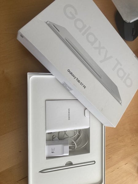 Samsung Galaxy tab S7 FE Carousel 1