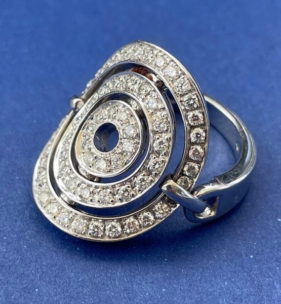 Bulgari Diamond Ring Carousel 1