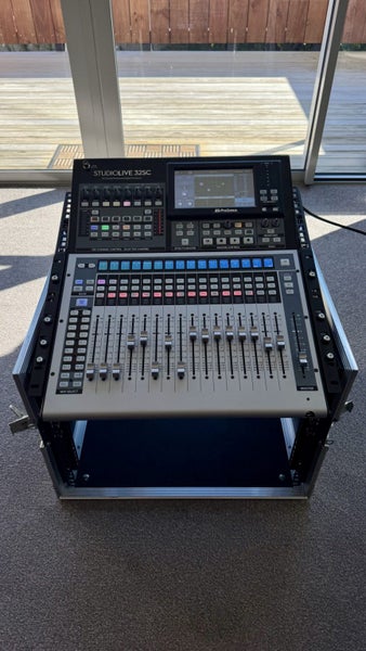 Presonus StudioLive 32SC with case Carousel 2