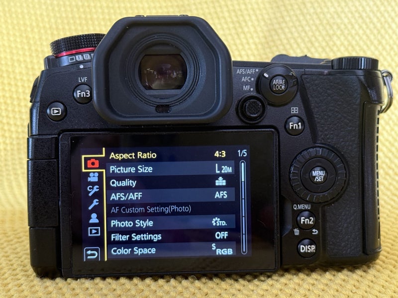 Panasonic Lumix G9 Mirroless Camera Bundle63887959650563113