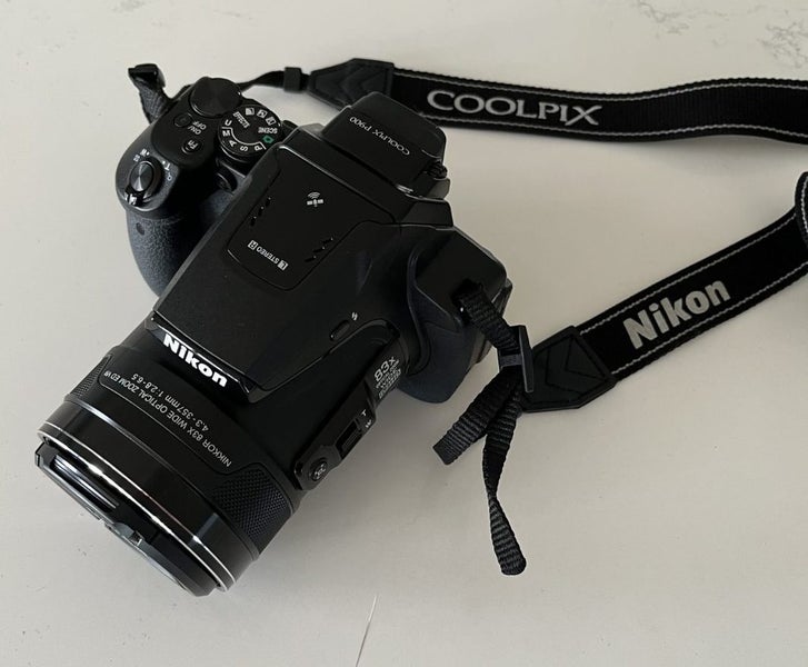 IMMACULATE Nikon Coolpix P90063719254081793111