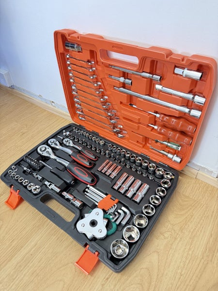 121pcs socket wrench set- BRAND NEW Carousel 2