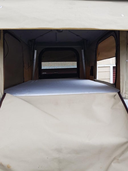 Roof top tent, Automated.64273216038786113