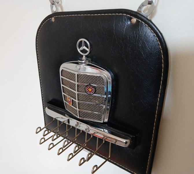 Mercedes Benz vintage tie hanger, necklace hanger, jewellery hanger or key rack Carousel 2