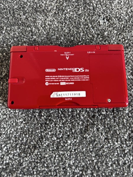 Nintendo DS Lite Super Mario edition Carousel 2