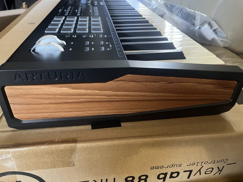 ARTURIA KEYLAB 88 MKII 88-NOTE HAMMER ACTION FATAR KEYBED MIDI CONTROLLER63719979922179112