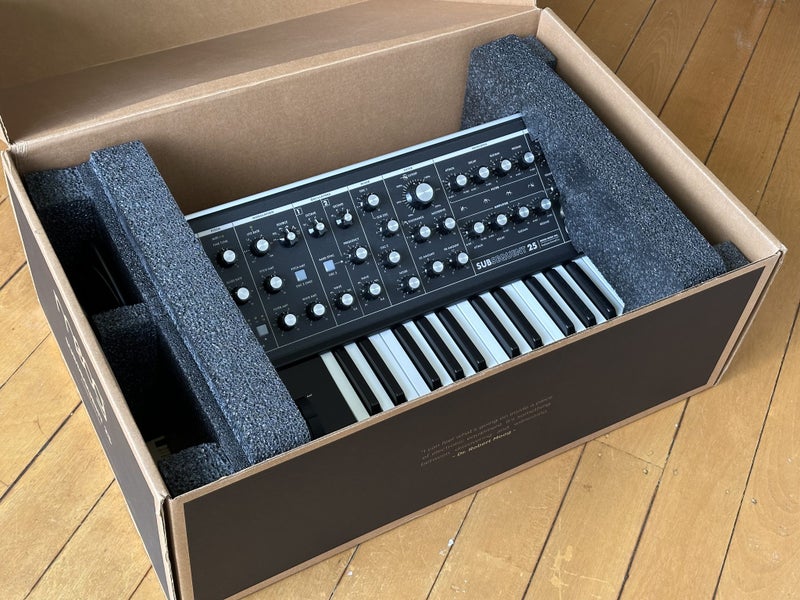 Moog Subsequent 2563720062358147114