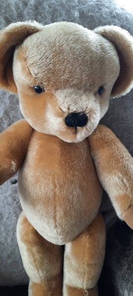 65cm tall Merrythought bear Carousel 4
